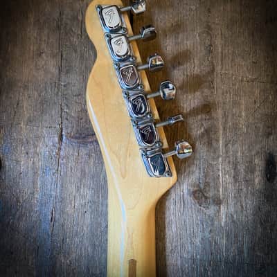 1973 Fender Telecaster in Blonde finish with rosewood neck & later hard shell case image 6