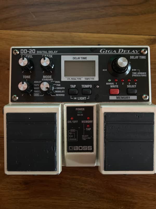 Boss DD-20 Giga Delay