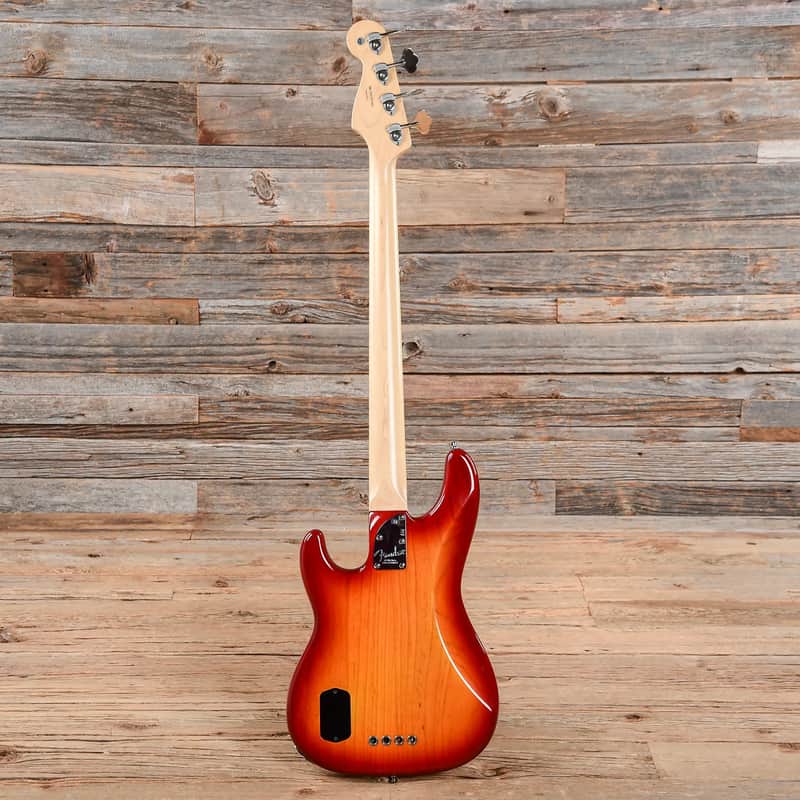Fender American Deluxe Precision Bass Ash 2004 - 2006 image 2