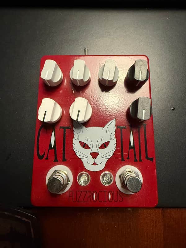 Fuzzrocious Cat Tail ディストーション RAT Fuzzrocious Cat Tail Distortion Pedal - Guitar FX Direct