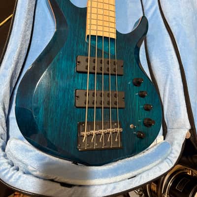 Sire Marcus Miller M2 5-String Bass Guitar & Gater Transit Bass Guitar Bag image 8