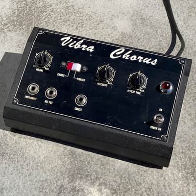 Honey Vibra Chorus - Rare Uni-Vibe version image 1