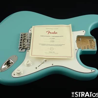 Fender ERIC JOHNSON Strat LOADED BODY USA Nitro Tropical Turquoise $30 OFF image 2