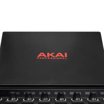 Akai MPC XL Standalone MPC For Sampling And Sequencing image 3