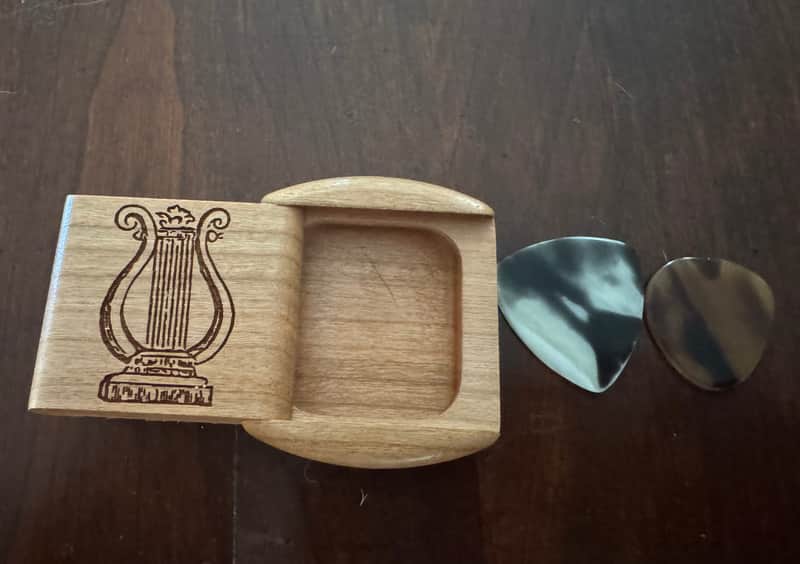 Apollo Picks lot! Norman Blake etc with pick box! image 1