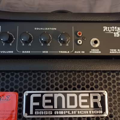 Fender Rumble 15 15-Watt 1x8" Bass Combo 2000s - Black image 4