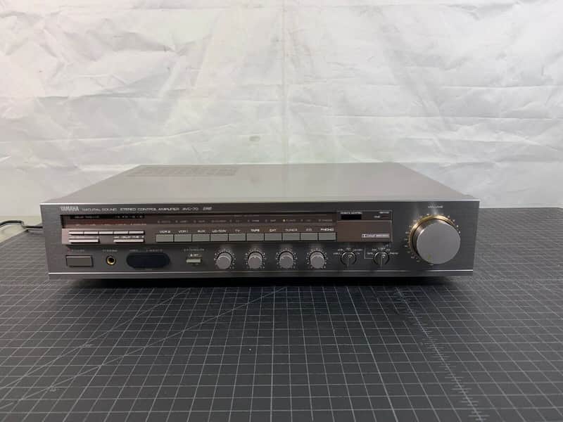 Vintage Yamaha Natural Sound Stereo Control Pre Amp Preamplifier Avc 70 image 1