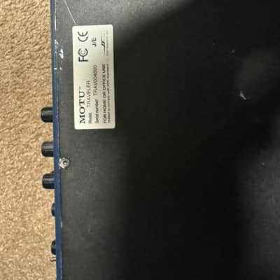 MOTU Traveler Firewire Audio Interface 2000s - Black image 2
