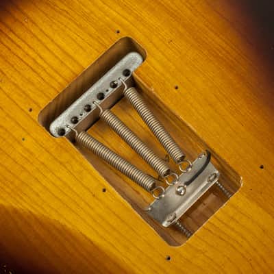 Nacho Mid 50s Style Sunburst - Like New! image 15