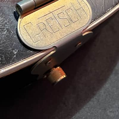 Gretsch Synchromatic model 6037 from 1952 in sunburst finish with case image 18