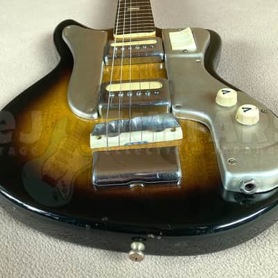 GUYATONE LG-70 RARE & EARLY MODEL w/HSC *BRILLIANT PICKUPS* image 7