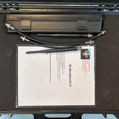 Sennheiser EW 550 reciever with 2 G2 550 Handheld microphones image 4