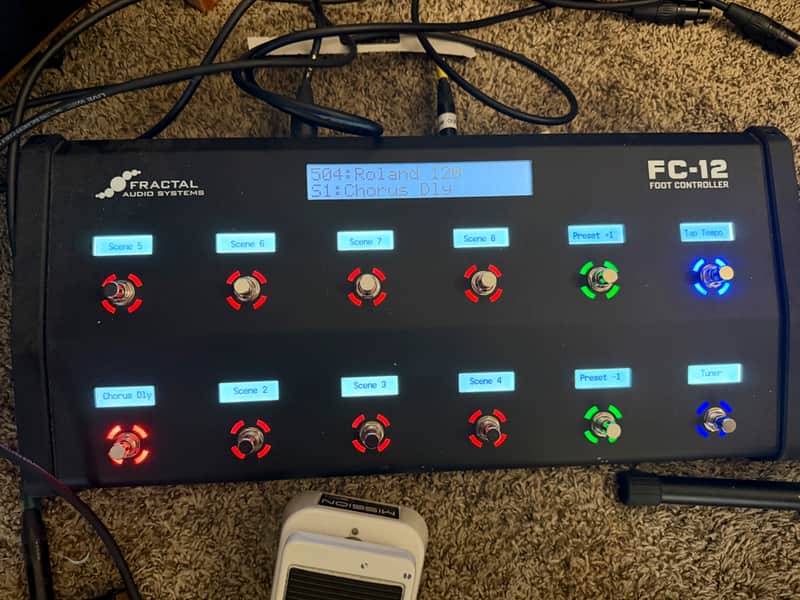 Fractal Audio FC-12 Foot Controller | Reverb