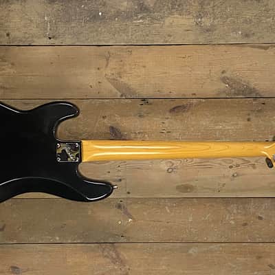 Fender American Standard Precision Bass with Rosewood Fretboard 1995 - 2000 - Black image 4