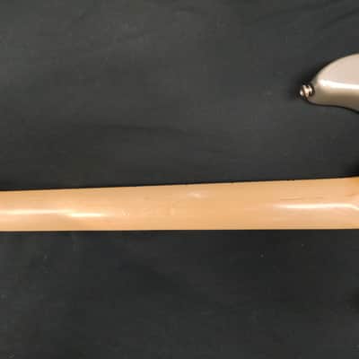 G&L Legacy Series 1997-1999 - Silver image 7
