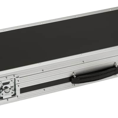 Fender CEO Flight Case with Wheels - Black image 3