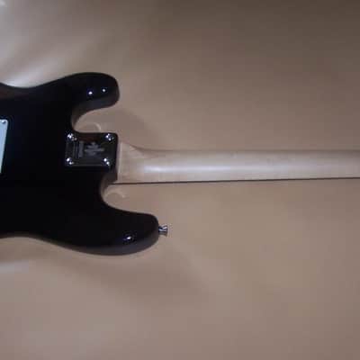 Donner DST 39 Inch Full-Size Solid Body Strat Style Electric Guitar w/Gig Bag image 8