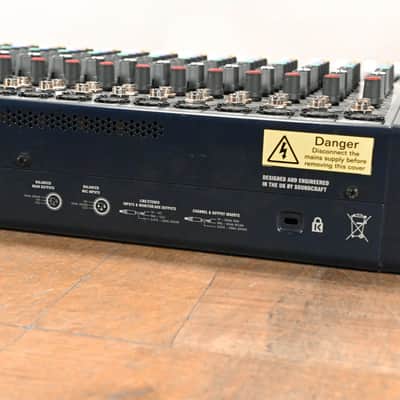 Soundcraft MFXi 20/2 20-Channel Analog Mixer with Effects CG01TRV image 8