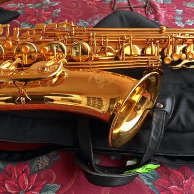 TaiShan Winds Model 7000 Professional Tenor Saxophone Gold-Lacquered Brass image 1