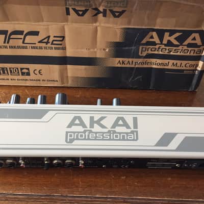 Akai MFC-42 Analogue Filter/Effects Stereo/Mono - Excellent Condition image 4