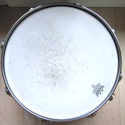 14" x 6.5" Premier 8-Lug Steel Beaded Shell Snare Drum - Vintage image 11
