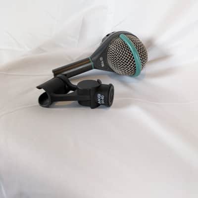 AKG D112 MKII Cardioid Dynamic Bass Drum Microphone image 2