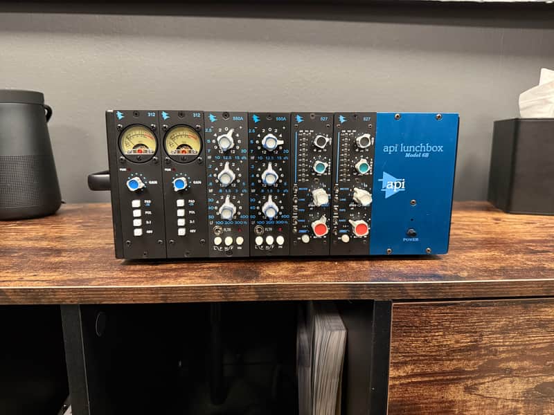 API 527 500 Series Compressor / Limiter Module 2010 - 2021 - Black image 1
