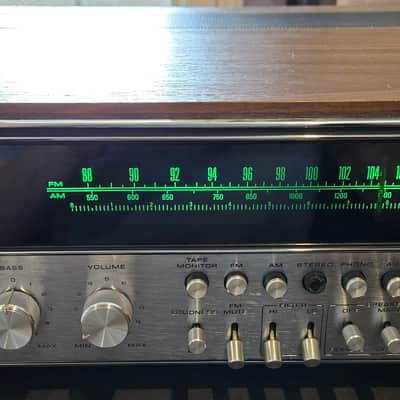 Great conditions Sylvania CR-2742 Vintage AM / FM Stereo Receiver 1970's image 1