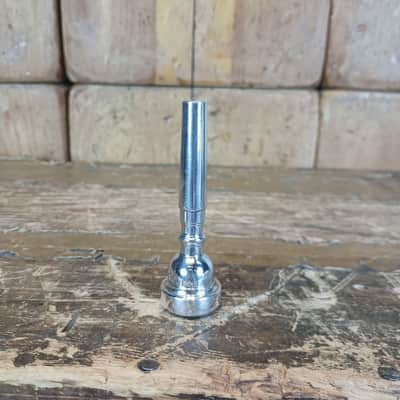 Weril VTR 10 1/2 E Trumpet Mouthpiece image 1