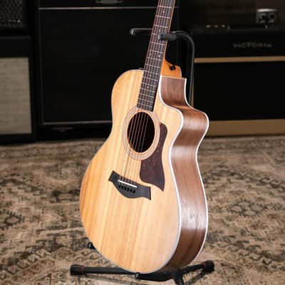 Taylor 212ce Grand Concert Acoustic/Electric Guitar with Gig Bag image 12