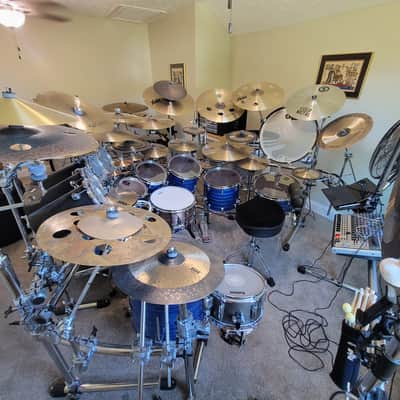 Monster Prog/Metal Drum kit - Tama Starclassic Walnut Birch 8pc kit with Sabian HH/HHX and DW Hardware image 2