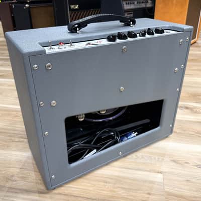 Carr Amps Sportsman 19W 1x12” Combo – Grey image 4