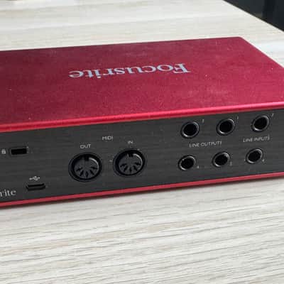 Focusrite Scarlett 4i4 3rd Gen USB Audio Interface image 5