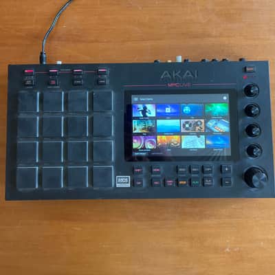 Akai MPC Live Standalone Sampler / Sequencer 2017 - 2020 - Black image 1