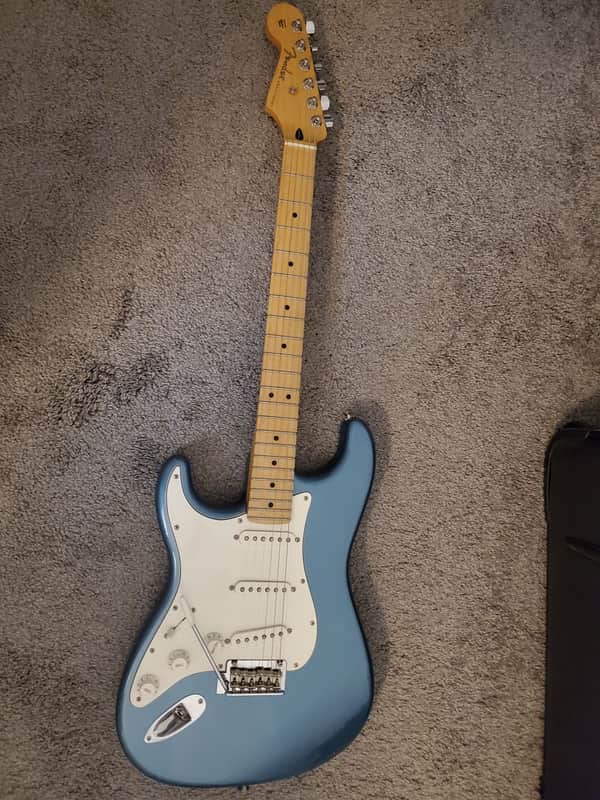 Fender Player Stratocaster Left-Handed with Maple Fretboard 2019 - Tidepool image 1