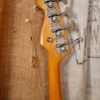 Fender '62 Reissue Jazz Bass AVRI Stack Knob 1993 - Sunburst image 10