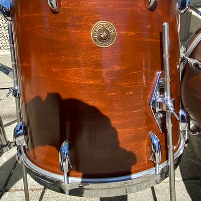 The best of Jazz Drum Kits! 3 Piece Gretsch Round Badge 18” Bass Drum! Mahogany Drum Set image 5