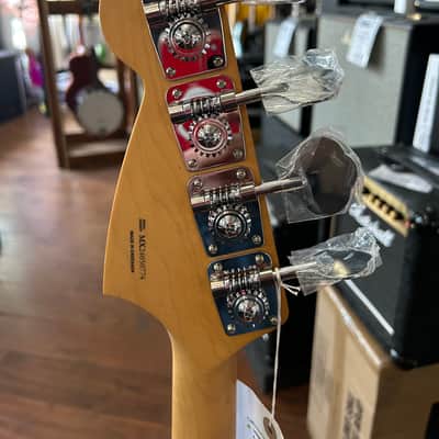 Fender Player II Mustang Bass PJ 2024 - RW Coral Red /8lbs. 1.5oz. #MX24050774 image 8