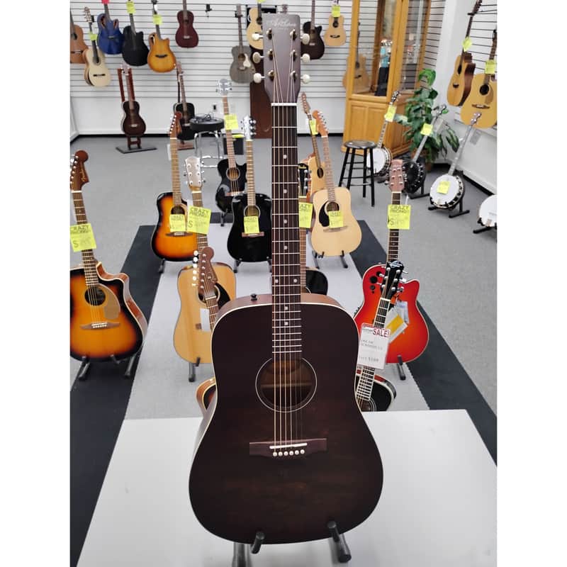 Art & Lutherie Americana Bourbon Burst image 1