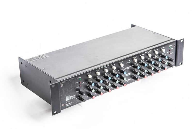 Meyer Sound CP-10 Stereo Parametric Equaliser | Reverb