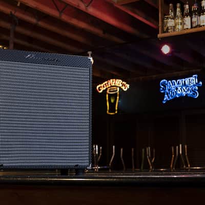 Ampeg RB-112 Rocket Bass 100-Watt 1x12" Bass Combo - Blue Check image 6