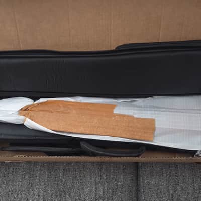 Donner Donner HUSH I EVO2 Acoustic Electric Travel Guitar - sunburst image 8
