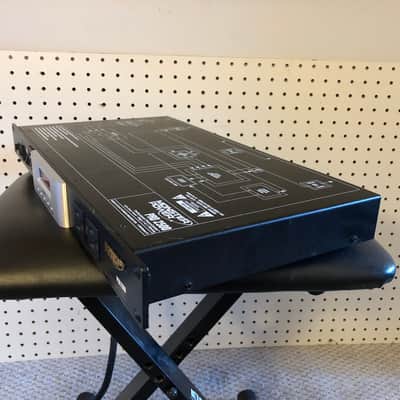 Monster Power Pro 2500 10-Outlet Power Center Conditioner Rack Mount image 8