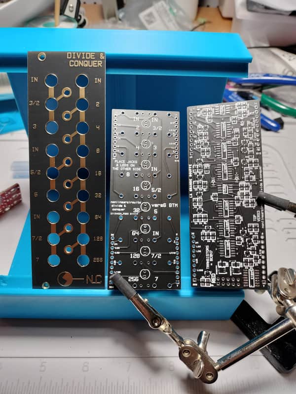 Nonlinearcircuits Divide and Conquer - build to order - Black image 1