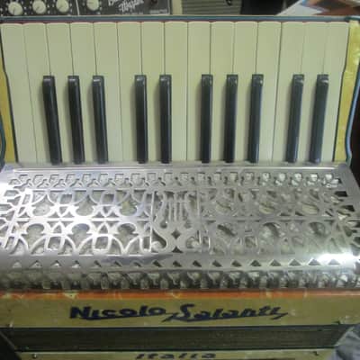 Nicolo Salanti Accordion 12 Bass 1930's RARE  Clean image 7