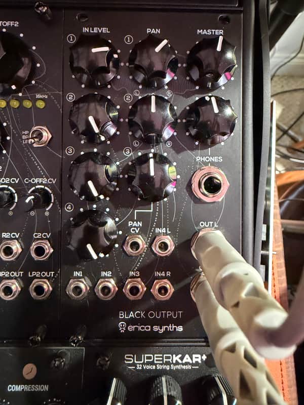 Erica Synths Black Output V2