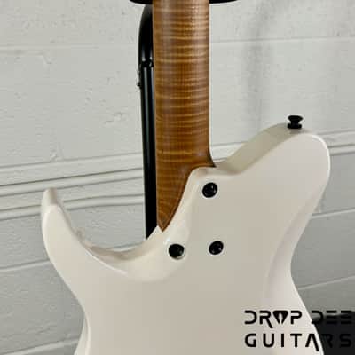 Balaguer USA Series Seraph Modern Electric Guitar w/ Case (324) - Gloss Metallic Jewel White image 16