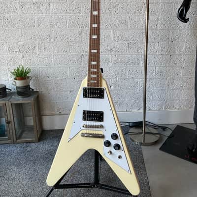 Edwards E-FV-120D Flying V 2022 - Vintage White image 2