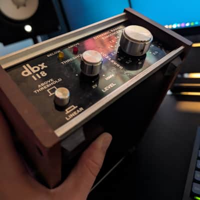 dbx 118 Dynamic Range Enhancer 1970s - Black image 2