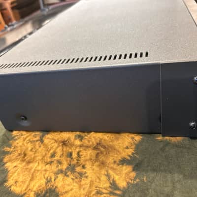 E-MU Systems ESI-32 Rackmount 32-Voice Sampler Workstation 1994 - Black image 4